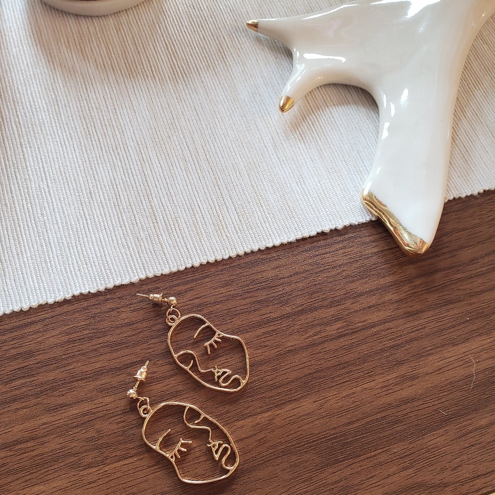 Abstract Face Earrings Gold Tone Art Unique